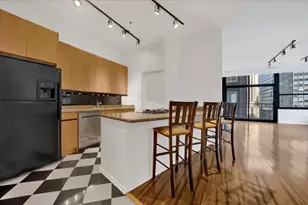 130 S Canal St, Chicago, IL 60606 - Photo 7