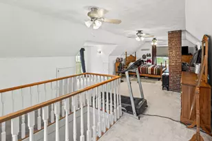 1095 W Robinson St, Wayne City, IL 62895 - Photo 29