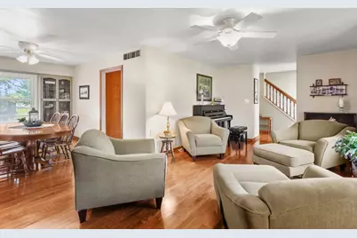 910 N Bell Street, Gibson City, IL 60936 - Photo 21