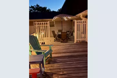 910 N Bell Street, Gibson City, IL 60936 - Photo 17