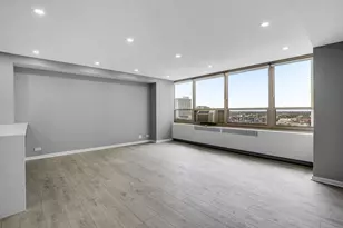 3950 N Lake Shore Dr, Chicago, IL 60613 - Photo 13