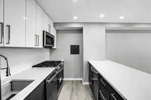 3950 N Lake Shore Dr, Chicago, IL 60613 - Photo 7