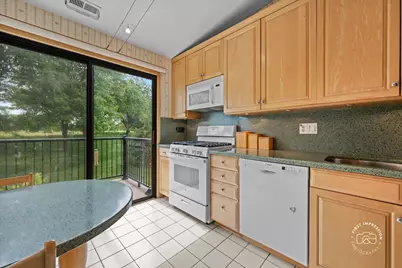 356 Elizabeth Drive #C, Wood Dale, IL 60191 - Photo 5
