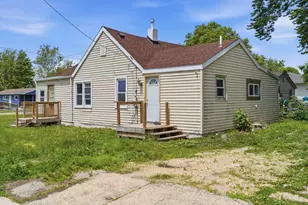 1202 Ave K, Sterling, IL 61081 - Photo 3