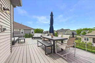 1110 Williamsbury Dr, Crystal Lake, IL 60012 - Photo 29