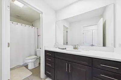 1110 Williamsbury Drive, Crystal Lake, IL 60012 - Photo 27