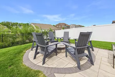 1110 Williamsbury Drive, Crystal Lake, IL 60012 - Photo 31