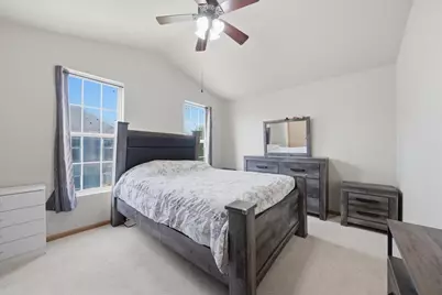 752 Four Seasons Boulevard #752, Aurora, IL 60504 - Photo 7