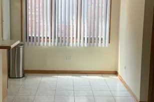 10541 Parkside Ave, Chicago Ridge, IL 60415 - Photo 7