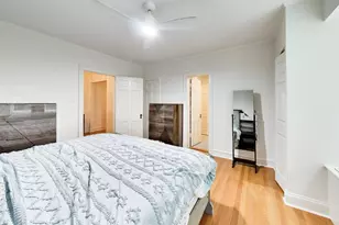 7442 N Hoyne Ave, Chicago, IL 60645 - Photo 13