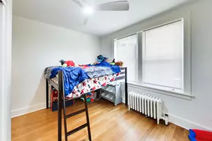 7442 N Hoyne Ave, Chicago, IL 60645 - Photo 17