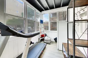7442 N Hoyne Ave, Chicago, IL 60645 - Photo 21