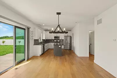 301 Sutton Street, Savoy, IL 61874 - Photo 11