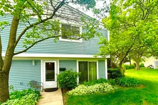 797 Coventry Pl, Wheeling, IL 60090 - Photo 1
