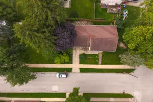 801 Fremont St, Bloomington, IL 61701 - Photo 27