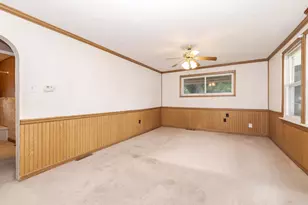 801 Fremont St, Bloomington, IL 61701 - Photo 7