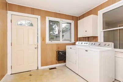 801 Fremont Street, Bloomington, IL 61701 - Photo 17
