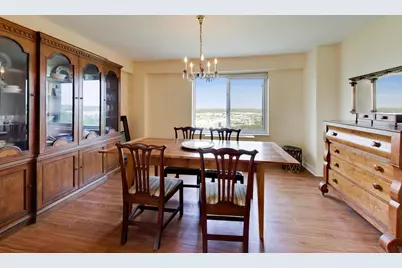 7033 N Kedzie Avenue #1602, Chicago, IL 60645 - Photo 9