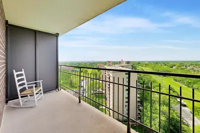 7033 N Kedzie Avenue #1602, Chicago, IL 60645 - Photo 23