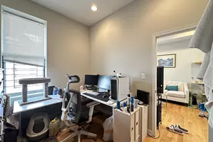 1406 W Superior St, Chicago, IL 60642 - Photo 15