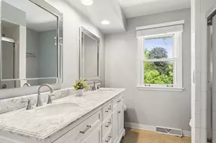 165 N Valley Rd, Barrington, IL 60010 - Photo 25