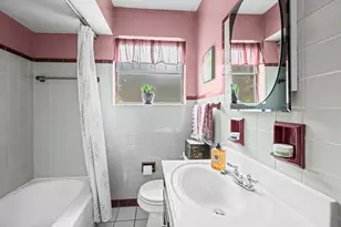 215 N Lincoln Ln, Arlington Heights, IL 60004 - Photo 13