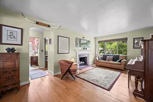 215 N Lincoln Ln, Arlington Heights, IL 60004 - Photo 5