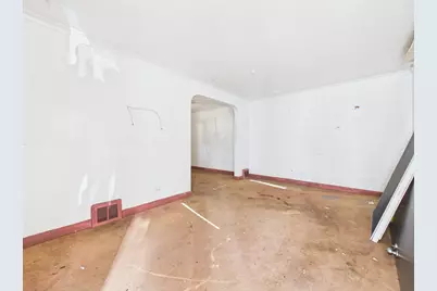 10009 S Emerald Avenue, Chicago, IL 60628 - Photo 5