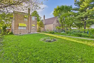 10009 S Emerald Ave, Chicago, IL 60628 - Photo 21