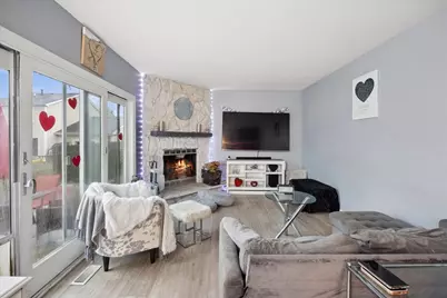 75 Rodenburg Road, Roselle, IL 60172 - Photo 7