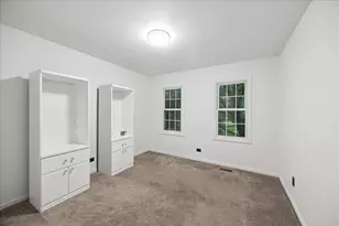 75 Rodenburg Rd, Roselle, IL 60172 - Photo 13