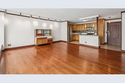 2800 N Lake Shore Drive #2808, Chicago, IL 60657 - Photo 5