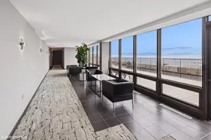 2800 N Lake Shore Dr, Chicago, IL 60657 - Photo 13