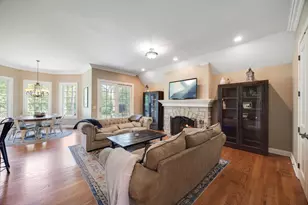 7508 Forest Oak Dr, McHenry, IL 60050 - Photo 5