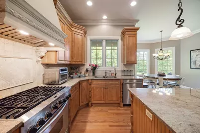 7508 Forest Oak Drive, McHenry, IL 60050 - Photo 11