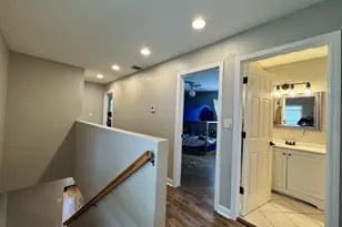 1031 N Keeler Ave, Chicago, IL 60651 - Photo 9