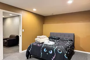 1031 N Keeler Ave, Chicago, IL 60651 - Photo 25