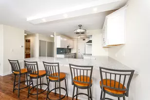 5855 N Sheridan Rd, Chicago, IL 60660 - Photo 7