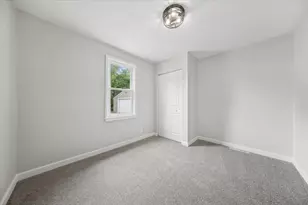 3616 Blackstone Ave, Rockford, IL 61101 - Photo 15