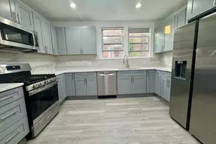 6724 N Campbell Ave, Chicago, IL 60645 - Photo 13