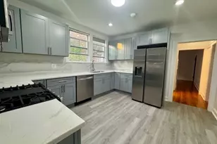 6724 N Campbell Ave, Chicago, IL 60645 - Photo 15