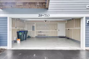 29W710 Cambridge Ct, Warrenville, IL 60555 - Photo 25