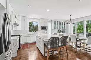 200 Sunset Ct, Lake Zurich, IL 60047 - Photo 9