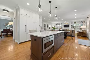 616 E Willow Ave, Wheaton, IL 60187 - Photo 9