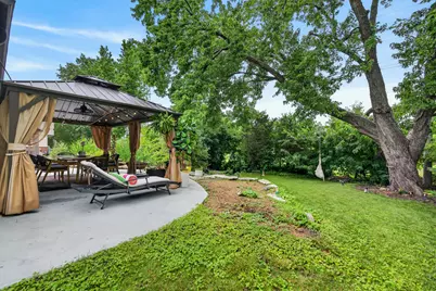 2843 S Briarwood Drive E, Arlington Heights, IL 60005 - Photo 21