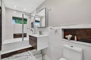 2843 S Briarwood Dr E, Arlington Heights, IL 60005 - Photo 17