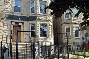 3712 W Grenshaw St, Chicago, IL 60624 - Photo 1