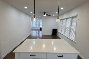 8040 S Rhodes Ave, Chicago, IL 60619 - Photo 5