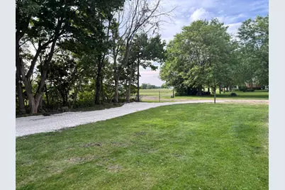403 Rhodes Avenue, Big Rock, IL 60511 - Photo 45