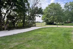 403 Rhodes Ave, Big Rock, IL 60511 - Photo 45